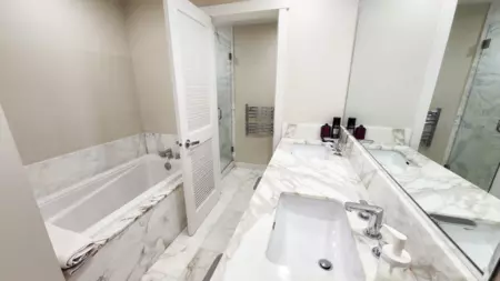 Primary Bathroom Photo of 605 5868 Agronomy Road, Vancouver, BC