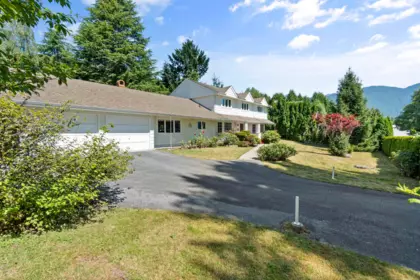 Fitness Center Photo Near 875 Greenwood Road, West Vancouver, BC