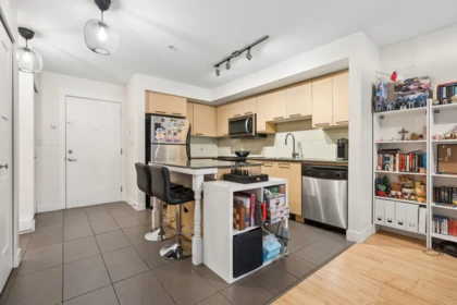 Kitchen Photo of 111 10822 City Parkway, Surrey, BC