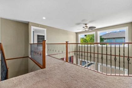 Staircase Photo of 24699 103a Avenue, Maple Ridge, BC