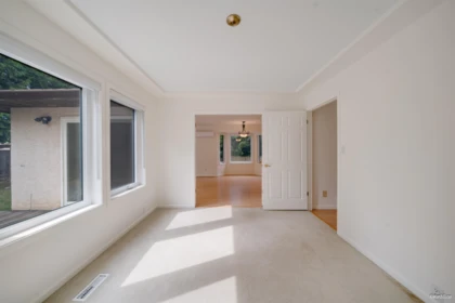 Powder Room Photo of 2333 150b Street, Surrey, BC