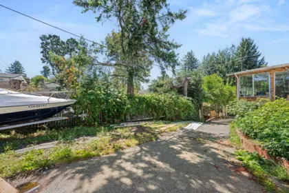 Hot Tub / Spa Photo of 10240 140 Street, Surrey, BC