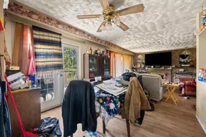 Office / Den Photo of 10240 140 Street, Surrey, BC