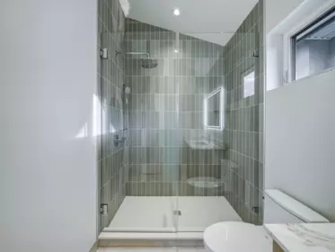 Laundry Room Photo of 2 2339 Parker Street, Vancouver, BC