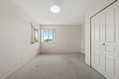 Hallway Photo of 2677 Fortress Drive, Port Coquitlam, BC