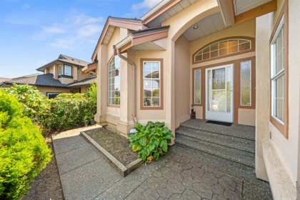 2677 Fortress Drive, Port Coquitlam, BC, Port Coquitlam — Single Family Residence for sale