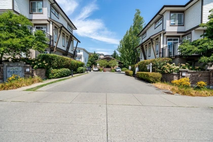 68 19433 68 Avenue, Surrey, BC, Surrey — Townhouse for sale