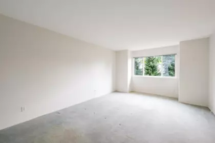 Mudroom Photo of 234 13888 70 Avenue, Surrey, BC