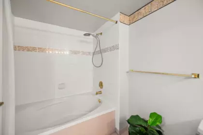 Mudroom Photo of 1505 1235 Quayside Drive, New Westminster, BC