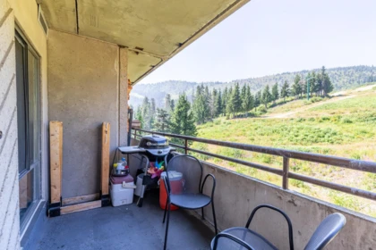 Powder Room Photo of 307A 21000 Enzian Way, Mission, BC