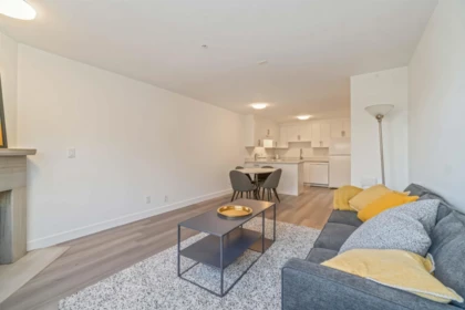 309 2928 Commercial Drive, Vancouver, BC, Vancouver — Apartment/Condo for sale