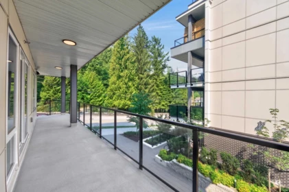 Garden / Landscaping Photo of 106 2002 St. George Street, Port Moody, BC