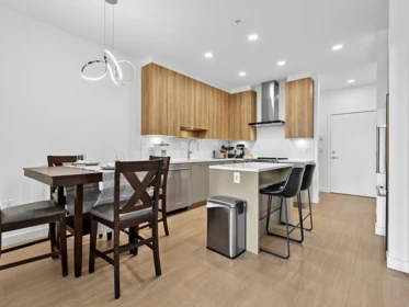 511 7599 15 Street, Burnaby, BC, Burnaby — Apartment/Condo for sale