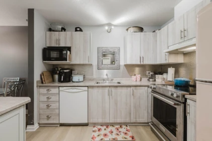 Primary Bedroom Photo of 315 2551 Parkview Lane, Port Coquitlam, BC