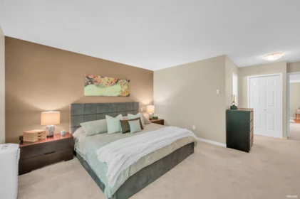 Hallway Photo of 9 181 Ravine Drive, Port Moody, BC