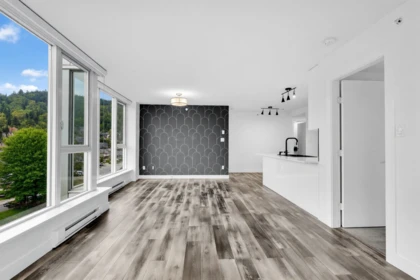 Kitchen Island Photo of 2508 651 Nootka Way, Port Moody, BC
