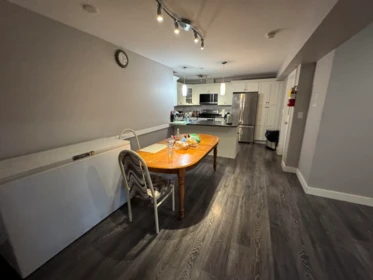 Primary Bedroom Photo of 29669 Camelot Avenue, Abbotsford, BC
