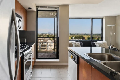 Pantry Photo of 1106 6233 Katsura Street, Richmond, BC