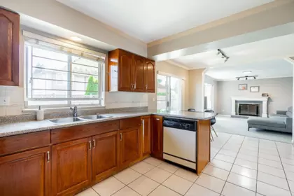 10288 Hall Avenue, Richmond, BC, Richmond — Single Family Residence for sale