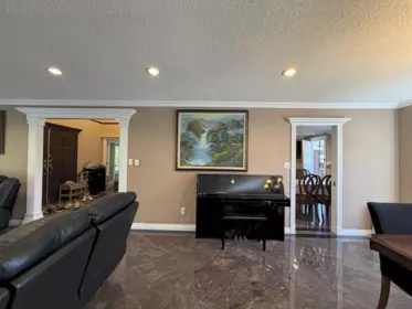 Kitchen Photo of 5885 Lincoln Street, Vancouver, BC
