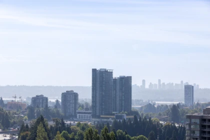 1906 3771 Bartlett Court, Burnaby, BC, Burnaby — Apartment/Condo for sale