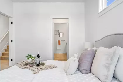 Hallway Photo of 26 6035 141 Street, Surrey, BC
