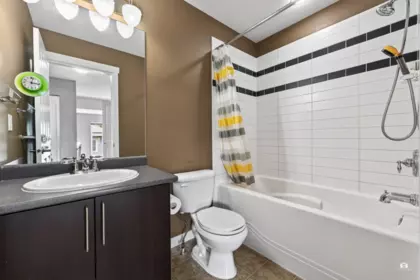 Mudroom Photo of 102 6575 192 Street, Surrey, BC