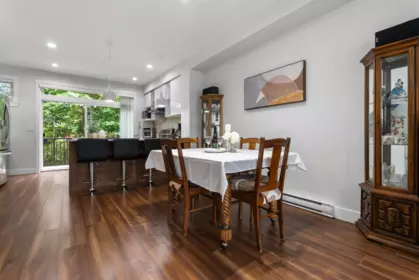 Kitchen Photo of 66 14433 60 Avenue, Surrey, BC