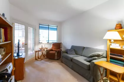 Office / Den Photo of 313 15300 17 Avenue, Surrey, BC