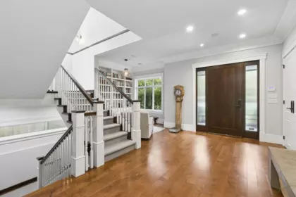 4176 Virginia Crescent, North Vancouver, BC, North vancouver — Single Family Residence for sale