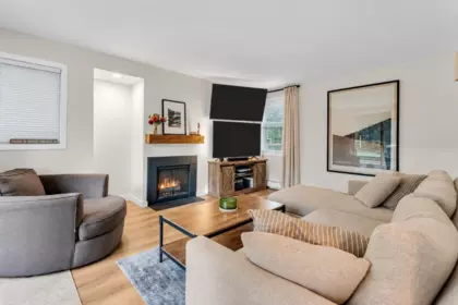 Family Room Photo of 102 1935 W 1st Avenue, Vancouver, BC