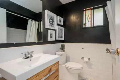 Hallway Photo of 14603 101a Avenue, Surrey, BC