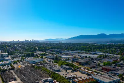 Breakfast Nook Photo of 3807 4168 Lougheed Highway, Burnaby, BC