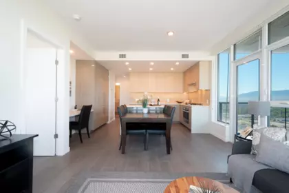3807 4168 Lougheed Highway, Burnaby, BC, Burnaby — Apartment/Condo for sale