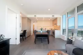 3807 4168 Lougheed Highway, Burnaby, BC