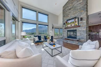 41155 Rockridge Place, Squamish, BC, Squamish — Single Family Residence for sale