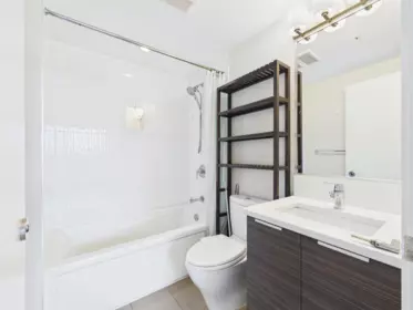 Entry Foyer Photo of 202 13303 103a Avenue, Surrey, BC