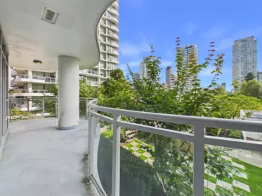 Staircase Photo of 202 13303 103a Avenue, Surrey, BC