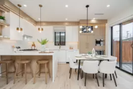 2 150 E 51st Avenue, Vancouver, BC