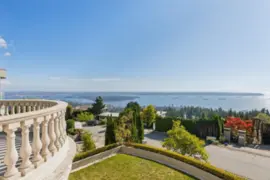 1471 Bramwell Road, West Vancouver, BC