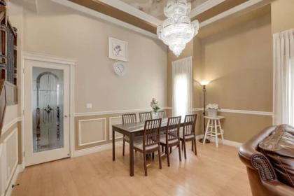 Kitchen Photo of 14078 68 Avenue, Surrey, BC