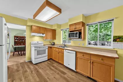Pantry Photo of 132 14861 98 Avenue, Surrey, BC