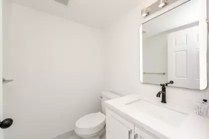 Guest Bathroom Photo of 9 36060 Old Yale Road, Abbotsford, BC