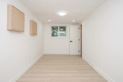 Basement Recreation Room Photo of 6738 128b Street, Surrey, BC