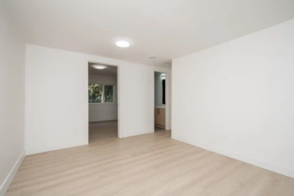 Garden / Landscaping Photo of 6738 128b Street, Surrey, BC