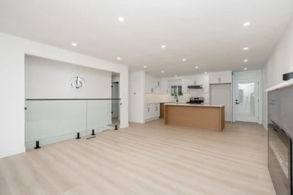 Kitchen Photo of 6738 128b Street, Surrey, BC