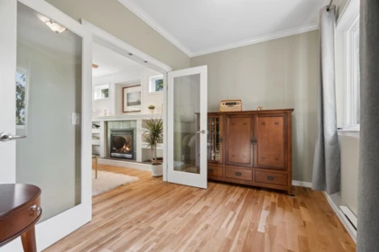 Walk-In Closet Photo of 12121 264 Street, Maple Ridge, BC