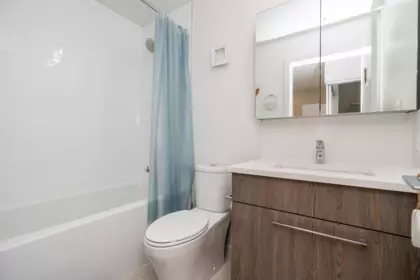 Laundry Room Photo of 601 691 North Road, Coquitlam, BC