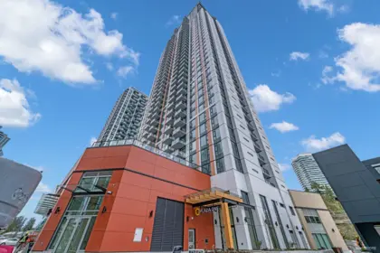 3303 13725 George Junction, Surrey, BC, Surrey — Apartment/Condo for sale