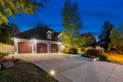 3415 Canterbury Drive, Surrey, BC, Surrey — Single Family Residence for sale